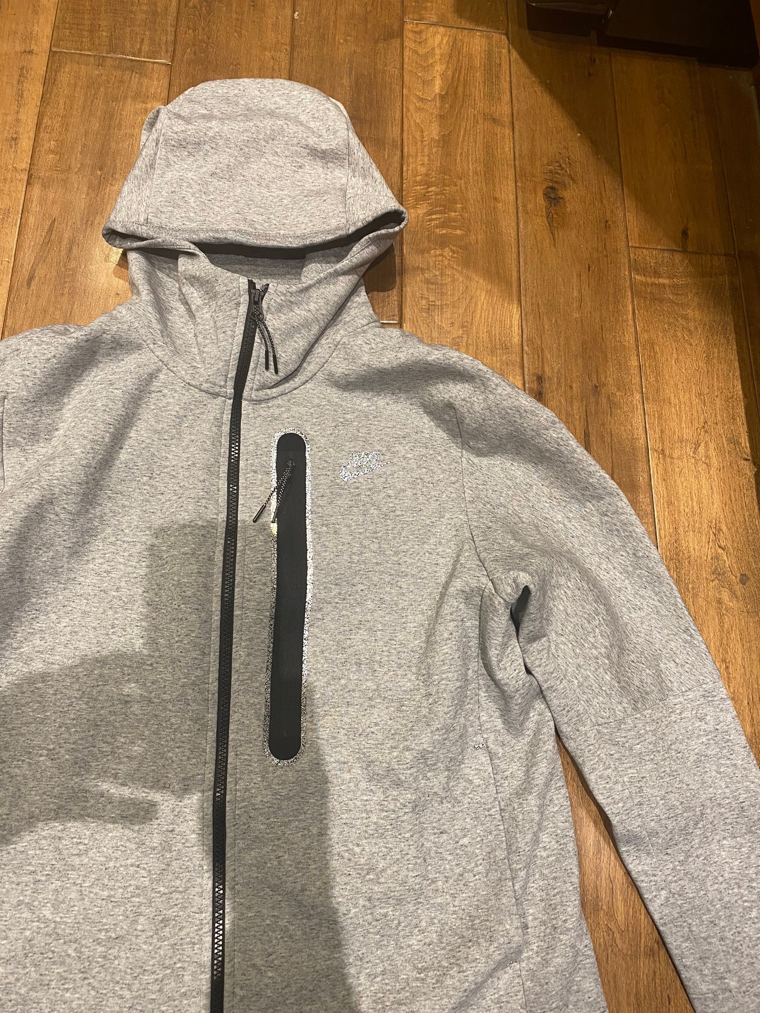 nike tech fleece grey neon