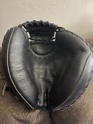 Rare Japan marked Wilson a2000/2403 model catchers mitt
