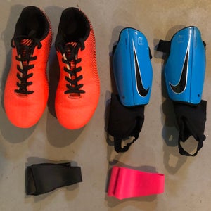 Vizari Soccer Cleats / Nike Shin Guards