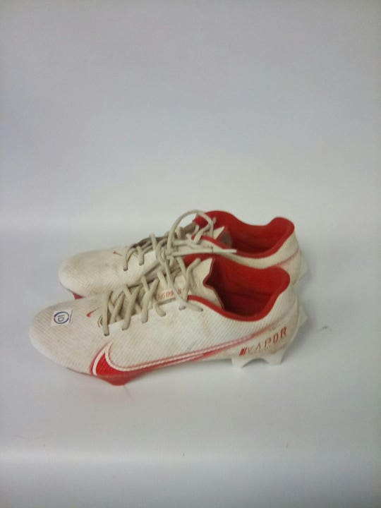 Used Nike Senior 10 Football Cleats