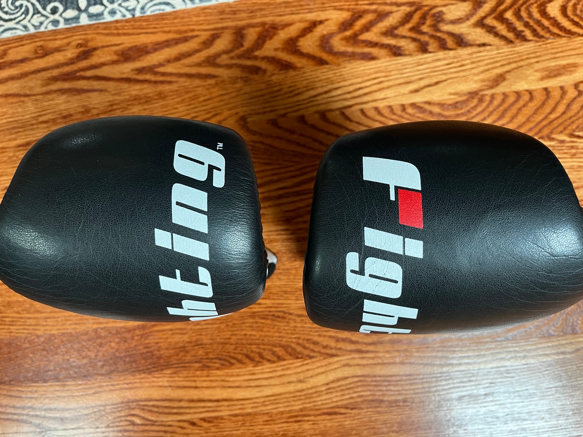 Used  Boxing Glove Fighting S2 System 14 ounce