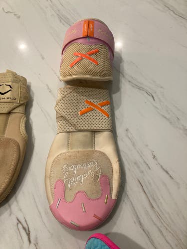 Absolutely Ridiculous Sliding Mitt/Elbow Guard