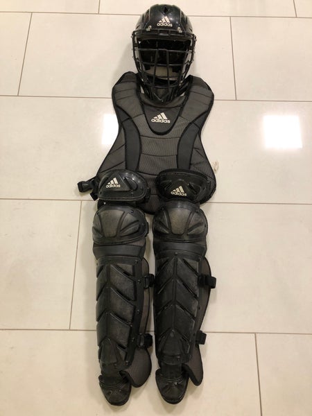 Used Youth Adidas Baseball Catcher's Set