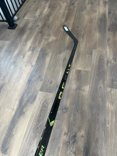 *Brand NEW* Intermediate LH Ag5nt Hockey Stick
