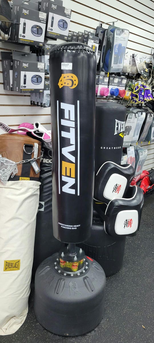 Used Fitven Stand Bag 110 Lb Heavy Bags