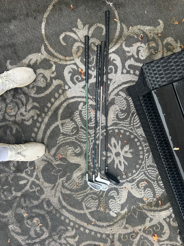 Used Right Handed Junior 4 Pieces Clubs (Full Set)