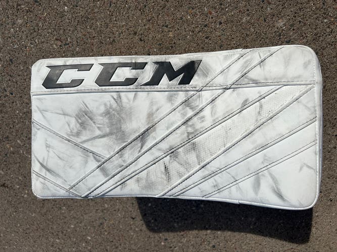 Used Regular E Flex 5.5 Blocker - Very Good Condition