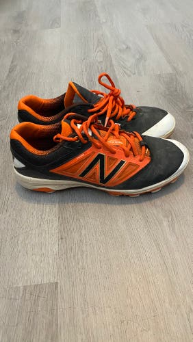 New balnce men’s cleats