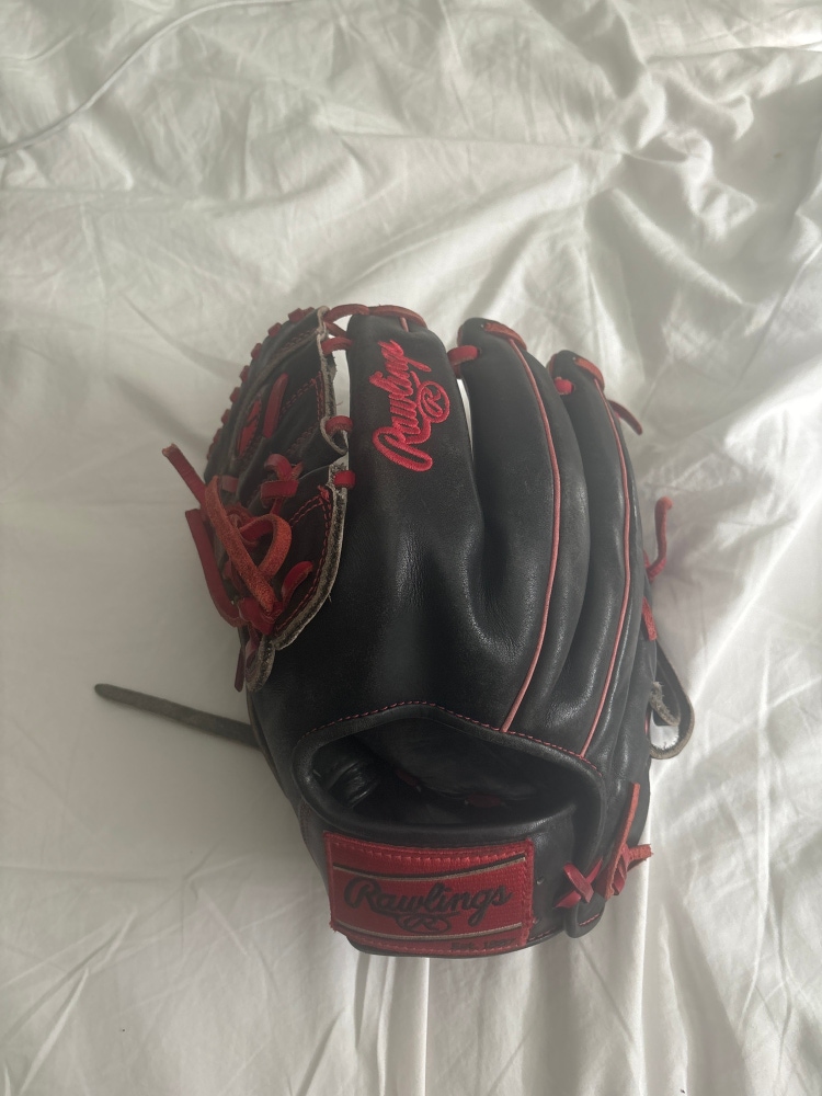 2021 Pitcher's 11.75" Heart of the Hide Baseball Glove