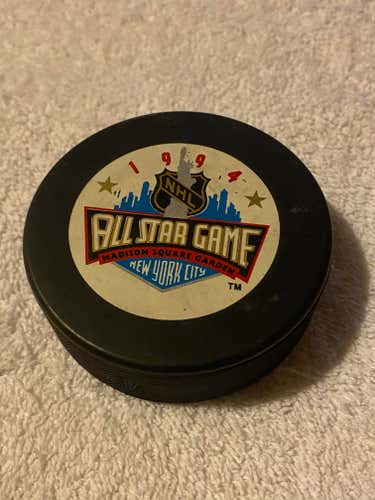 Vintage National Hockey League (NHL) 1994 All Star Game Official Game Puck