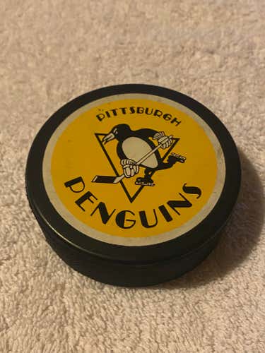 Pittsburgh Penguins National Hockey League (NHL) 1992 Stanley Cup Champions Official Game Puck