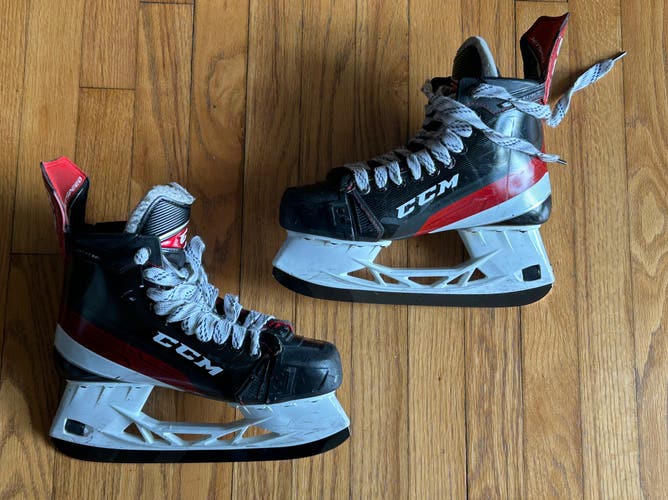 CCM Jetspeed FT4 skates size 7 lightly used