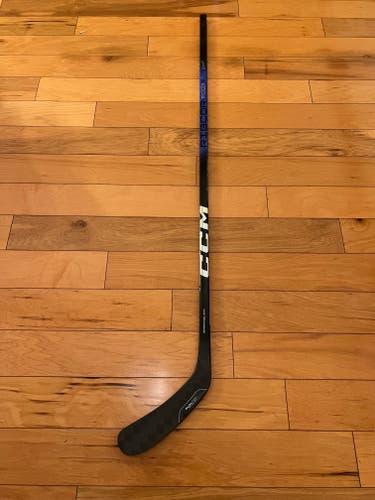 New CCM Ribcor Trigger 8 Pro Hockey Stick P29/75 Flex/Right Handed