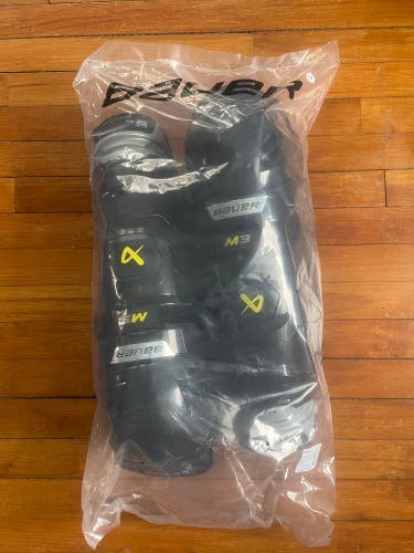 New Bauer Supreme M3 15” Shin Pads - Senior