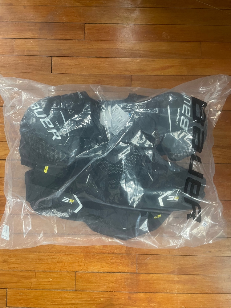 New Bauer Supreme M5 pro Shoulder Pads Various Sizes ItemMH5ML