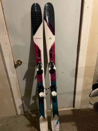 Used Women's Fischer 157 cm Powder Ranger Skis With Bindings Max Din 10