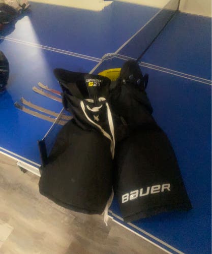 Bauer supreme Junior pants