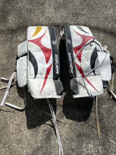 Ice Hockey Goalie pads Bauer