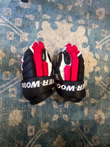 Sher-Wood 13" T90 Gloves