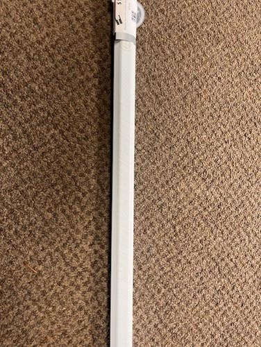 New Warrior Burn XP2 Carbon Attack Lacrosse Shaft