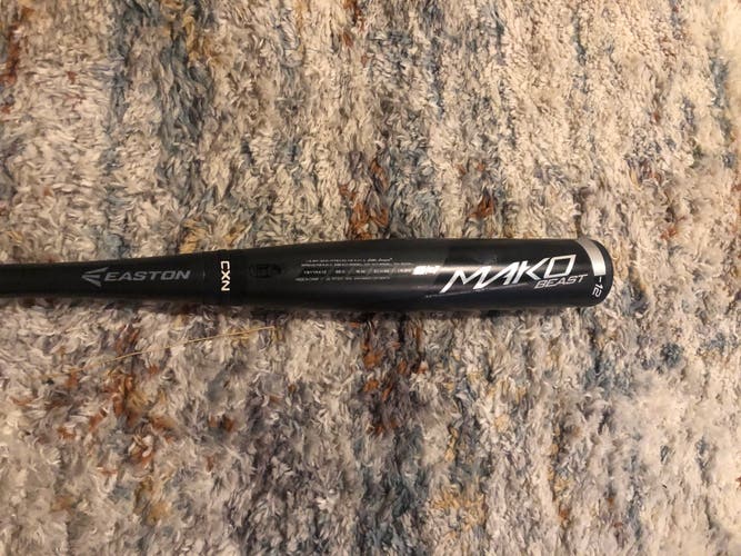 2017 Easton Mako Beast