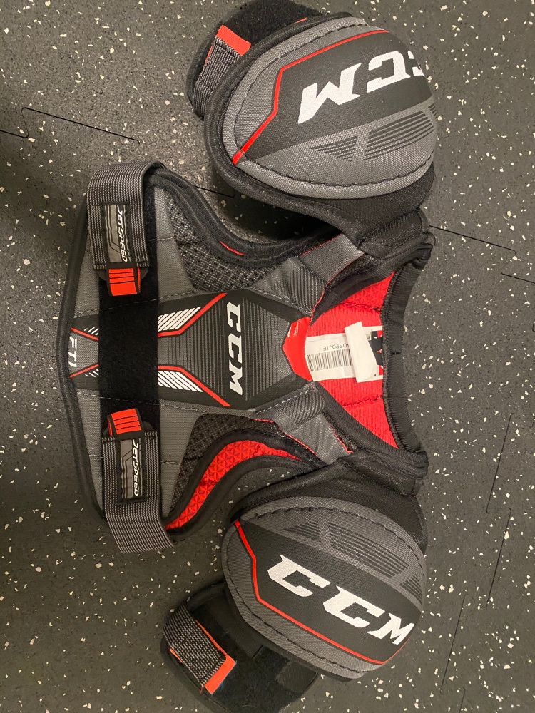Used Small CCM JetSpeed FT1 Shoulder Pads