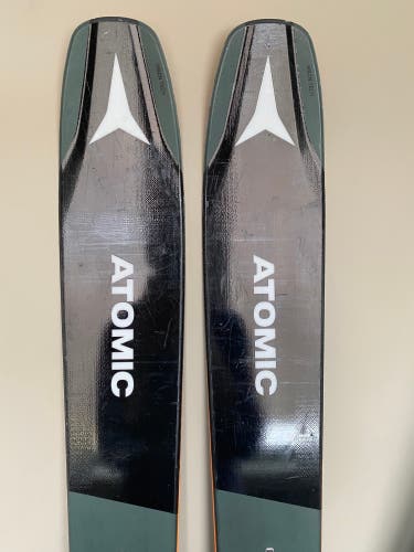182cm Atomic Backland 107 Skis with Marker Kingpin Bindings and Black Diamond Glidelite Skins