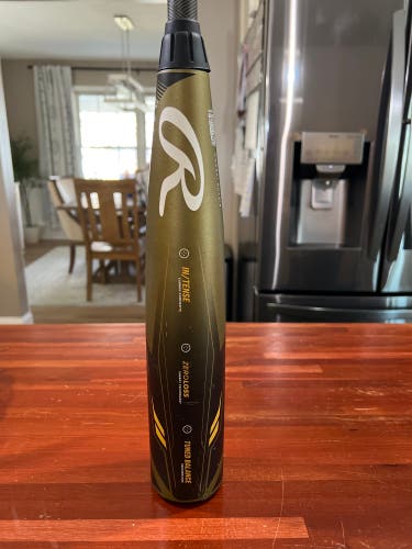 2023 Composite (-5) 25 oz 30" ICON Bat