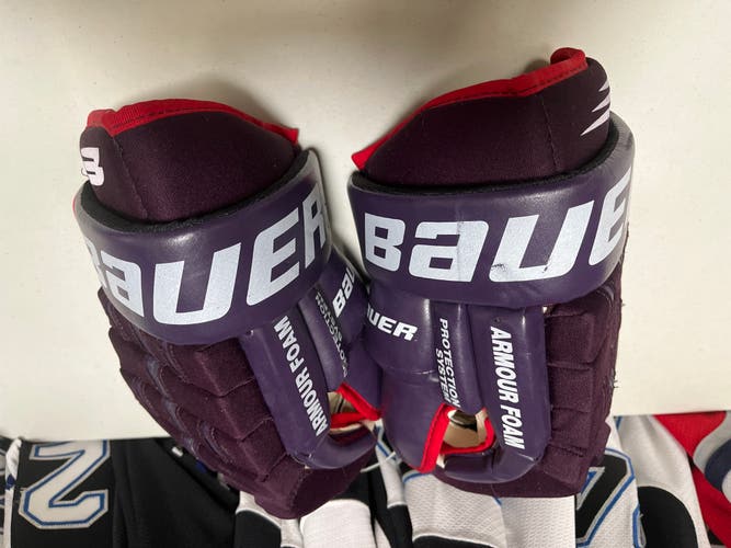 Detroit Vipers IHL - Team Issued Bauer Gloves