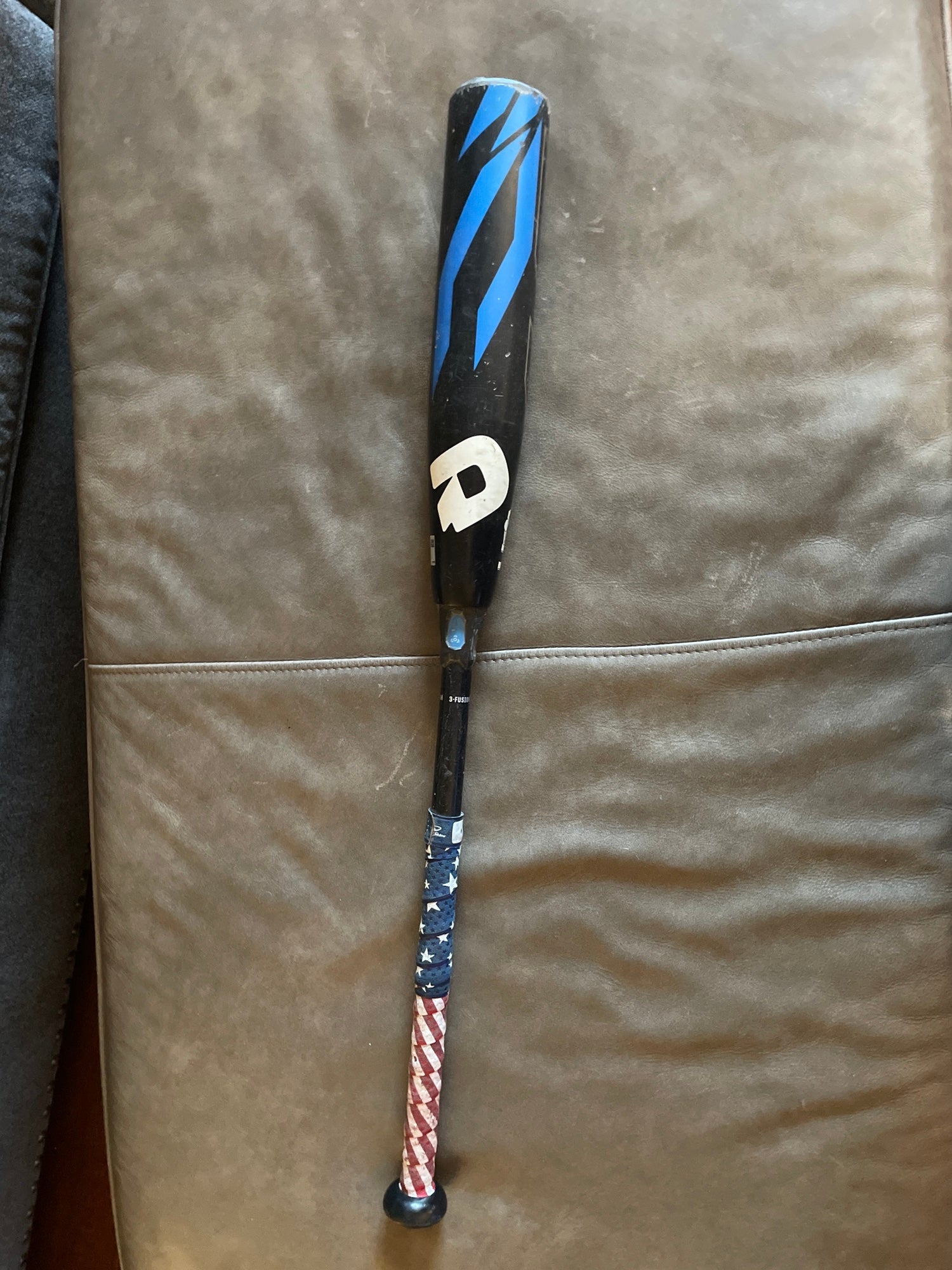Batte De Baseball Composite DeMarini CF Zen – USA UCT-20 -13 – 25 Pouces / 12 Oz – Jeunesse