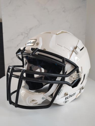 Adult Schutt F7 VTD Helmet White XL