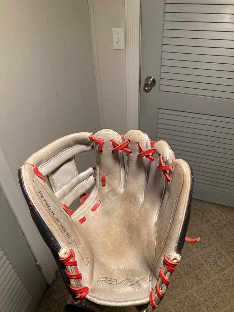 2023 Infield 11.5" REV1X Baseball Glove