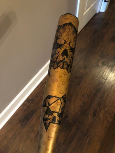 Used BBCOR Certified 2023 DeMarini Alloy Voodoo Bat (-3) 29 oz 32"
