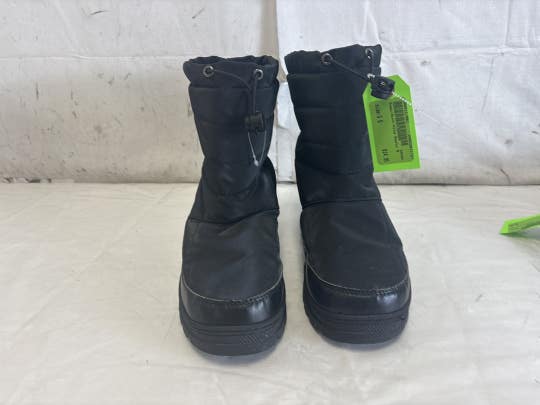 Used Size 6 Snow Boots