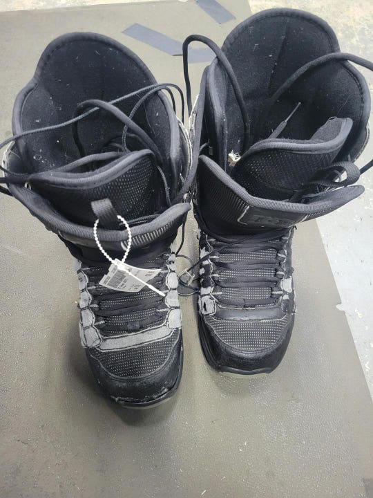 Used Dc Shoes Boots Senior 9 Men's Snowboard Boots