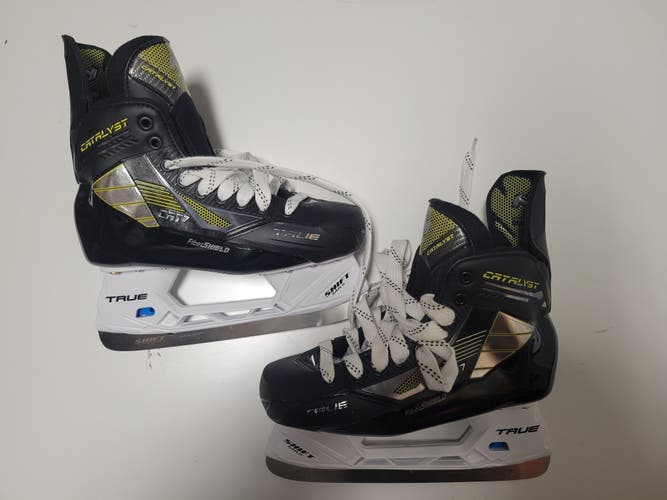 New True Catalyst 7 Hockey Skates 7.5D