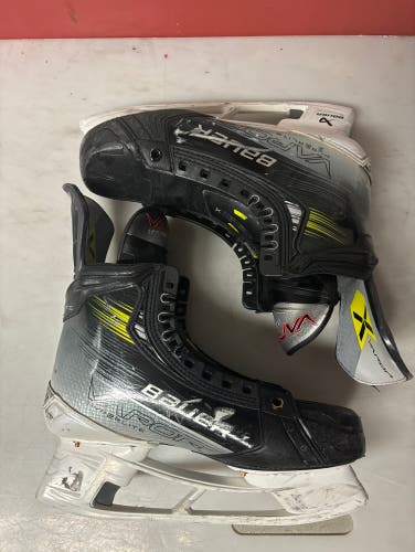 Senior Bauer   10 Vapor Hyperlite 2 Hockey Skates