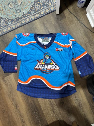BLPA 2024 Philly Dex Jersey Islanders 58 #7
