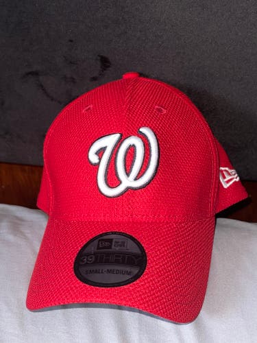 New Era 39 Thirty MLB Washington Nationals Small Medium Fitted Hat Mens Size BN.