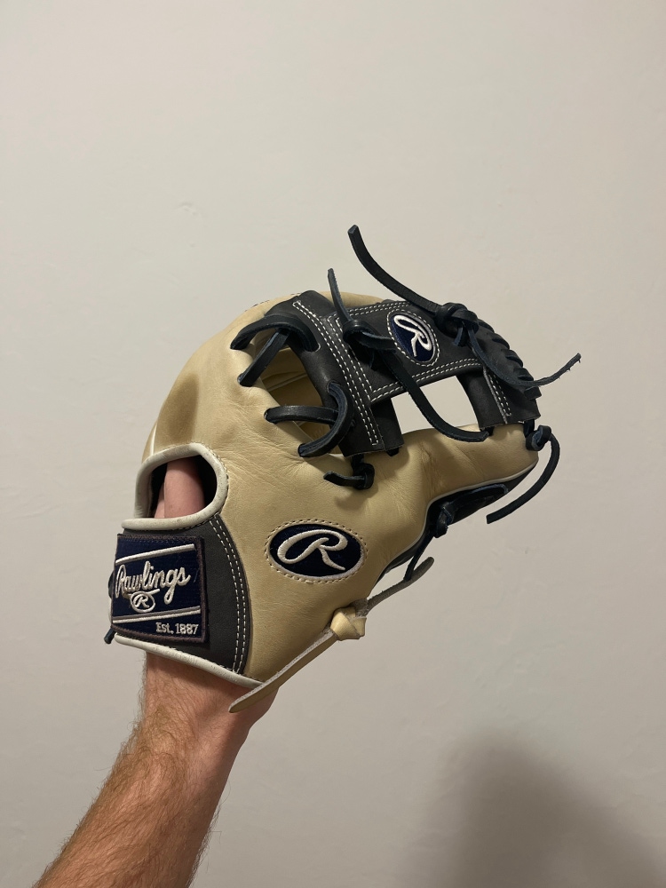 Rawlings heart of the hide 11.5 baseball glove