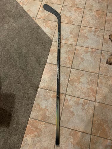 New Left Hand P29 FT Ghost 75 Flex Hockey Stick