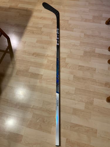 New Left Hand P28 Jetspeed FT6 Pro 75 Flex Hockey Stick