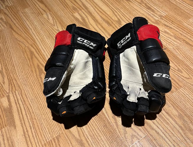 Used CCM 14" Pro Stock HG42 Gloves