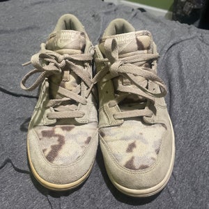 Men's Size 8.5 (Women's 9.5) Nike Dunk Low Shoes