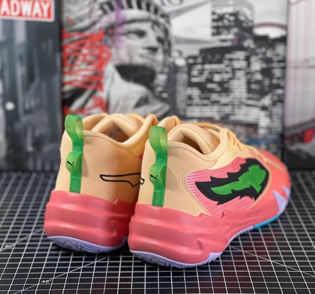 Puma Mens Sz 11 SCOOT ZEROS GEORGIA Peach Pink Green Black  display picture 3