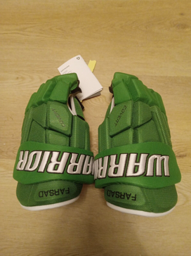 Warrior Covert Pro Senior Hockey Gloves Size 14" Kelly Green