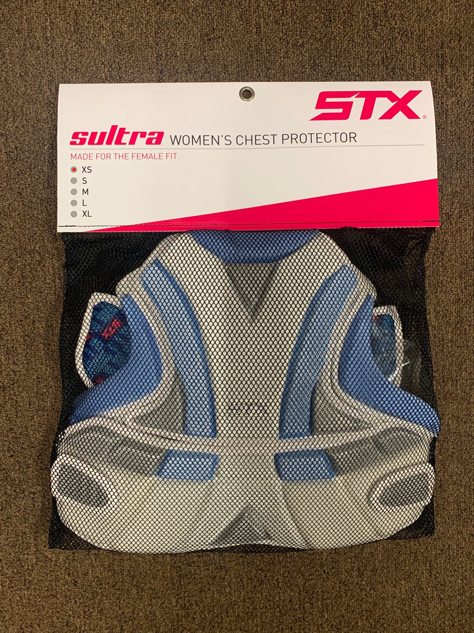 New STX Sultra Women's/Girl's Lacrosse & Field Hockey Goalie Chest Protector - XS