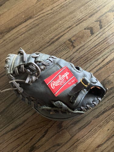 Left Hand Throw 31.5" Highlight Series Baseball Glove