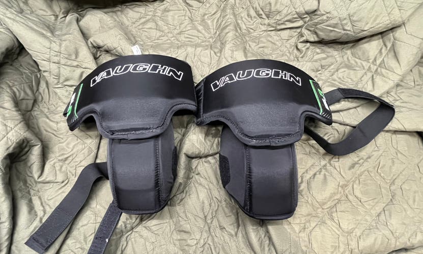 Senior Vaughn Ventus SLR2 Knee thigh pad Protector