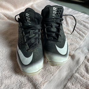 Black Adult Molded Cleats Low Top Vapor Fast Flex